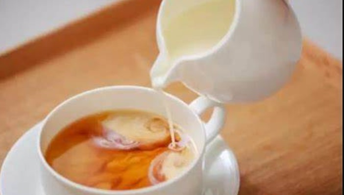 红茶里加牛奶比单纯茶更有利于人体健康蓝狮测速